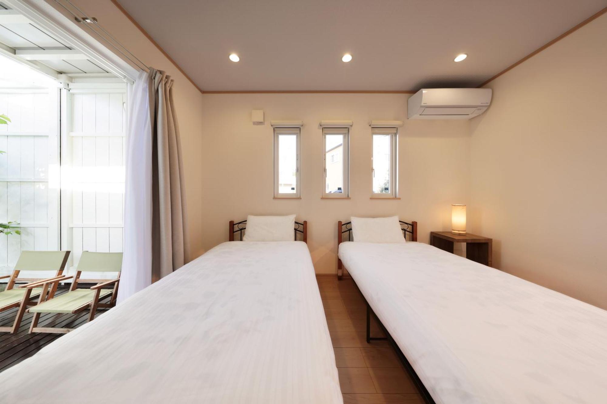 Vila Crystal Besso Širahama Pokoj fotografie